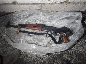 Iğdır’da Silah, 28 Adet Sikke Ve Uyuşturucu Ele Geçirildi