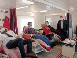 Çorumlu Esnaf Kan Bağışında Bulundu