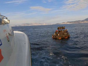 Yunanistan Göçmenleri Ölüme Terk Etmeye Devam Ediyor