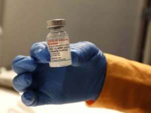 Fda’dan Moderna’nın Covid-19 Aşısına Tam Onay