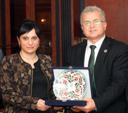 Rize Belediyesi Şehri Güzelleştiriyor RTEÜ Hava Kirliğini Ölçüyor