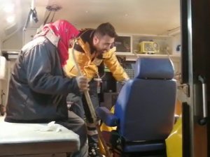 Köyde Mahsur Kalan Hasta 4 Saatlik Çalışmayla Kurtarıldı