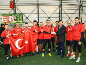 Kardeş Ülkeler Futbol Turnuvası’nın Kazananı Türkiye Oldu