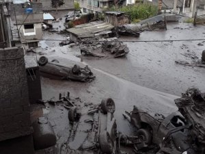 Ekvador’da Sel Ve Toprak Kayması: 11 Ölü, 32 Yaralı