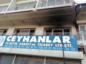 Kullanılmayan Binada Çıkan Yangın Paniğe Sebep Oldu