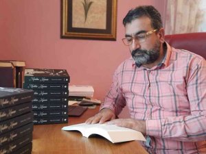 Ahlatlı Prof. Dr. Uludağ’dan Yeni Eser