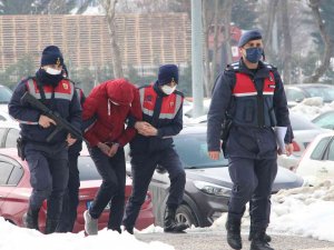 Yayla Evlerinden Hırsızlık Yaparken Suçüstü Yakalandı
