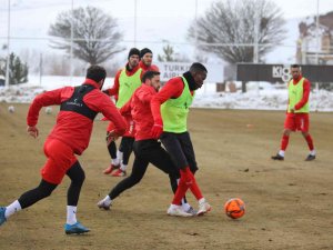 Sivasspor, Gaziantep Fk Maçına İddialı Hazırlanıyor