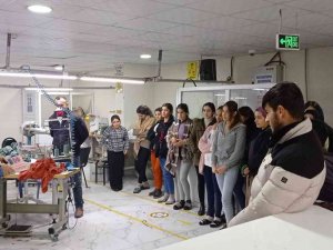 Cizre Polisi Kadınları Bilgilendirip Kades’i Tanıttı