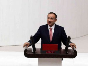 Adalet Bakanı Bekir Bozdağ, Tbmm’de Yemin Etti.
