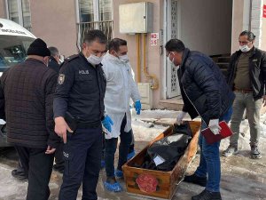 Isparta’da 41 Yaşındaki Kadın Evinde Ölü Bulundu