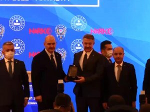 Diyarbakır Emniyeti ‘Narko-alan 2.0’ Birincilik Ödülünü Bakan Soylu’nun Elinden Aldı