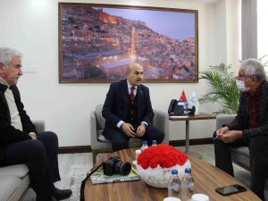 Mardin Büyükşehir Belediyesi’nden Üniversite Öğrencilerine Burs Desteği