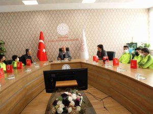 Müdür Başyiğit, Kutso Mtal Kros Takımını Kabul Etti