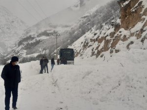 Tunceli’de Kapalı Bulunan 123 Köy Yolunda Karla Mücadele Sürüyor