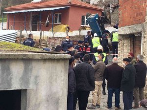 Kepsut’ta Traktörün Altında Kalarak Can Verdi