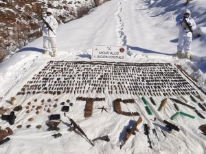 Hakkari’de Çok Sayıda Mühimmat Ele Geçirildi