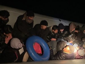 24 Düzensiz Göçmen Yakalandı