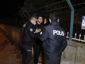 Ehliyetsiz Ve Alkollü Sürücü 15 Kilometre Kaçarak Ortalığı Birbirine Kattı