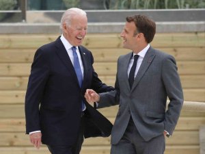 Biden İle Macron, Rusya-ukrayna Krizini Görüştü