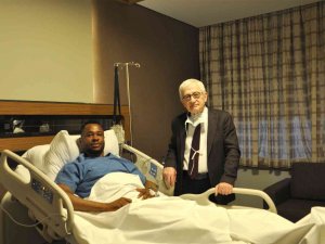 Sivasspor’da Leke James Ameliyat Edildi