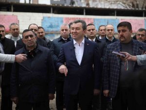 Başkan Koştu: "Millet Bahçesini Yapacağız, Bizi Oyalamayın"