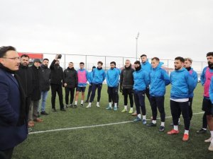 Vali Çiçek, Afyonspor Antrenmanını İzledi