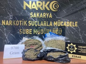 Sakarya’da 10 Kilo Uyuşturucu Ele Geçirildi: 10 Tutuklama