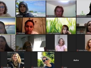 Cunda Mtal Öğrencileri Uluslararası Etwınnıng Projeleriyle Dünyaya Açılıyor