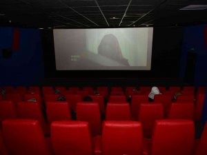 65 Yaş Üstü Büyükler, Eren Bülbün’ün Hayatını Anlatan Filmde, Duygu Dolu Anlar Yaşadı