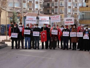 Diyarbakır’a Gelen İki Aile, Adres Olarak Hdp’yi Göstererek Evlat Nöbetine Katıldı