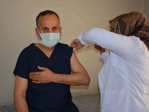 Başkan Saklı 4. Doz Aşı Oldu