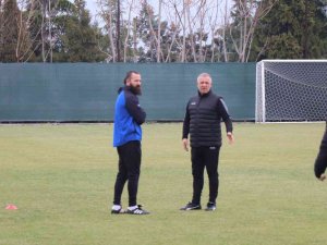 Mesut Bakkal: "Denizlispor Küllerinden Doğacak"