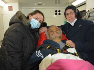 Almanya’da Tedavi Alamayan Demiray, Ambulans Uçakla Türkiye’ye Gönderildi