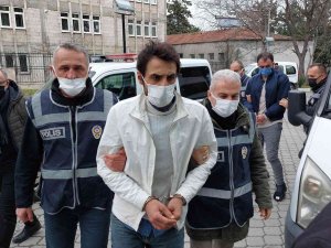 Onur Anıtı’na Saldırıda Bulunan 2 Kişi Adliyeye Sevk Edildi