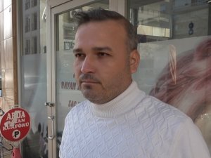 Ailesini Kahvaltıya Getiren Adamın Masada Unuttuğu Telefon, Hırsızın Radarına Girdi