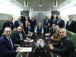 Cumhurbaşkanı Erdoğan, Ukrayna Dönüşü Konuştu: "Putin İle Zelenski’yi Üst Düzeyde Bir Araya Getirmek İstiyoruz"