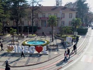 Bu İlçenin Nüfusu 20 İli Solladı