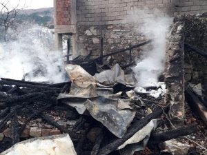 Kastamonu’da Bir Ahşap Ev Yandı