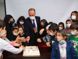 Atölye Etkinlikleri Çocuklara Farklı Bir Tatil Yaşattı