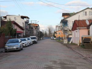 İ̇ş İnsanı, Cuma Namazı Çıkışı Silahlı Saldırıya Uğradı