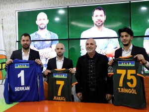 Alanyaspor, Efecan, Tayfur Ve Serkan İle Sözleşme Yeniledi