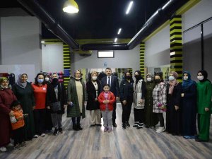 Spor Merkezleri Yıldırımlı Kadınları Bekliyor