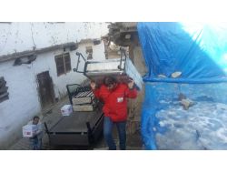 Tokat’ta Evleri Yanan Aileye Yardım