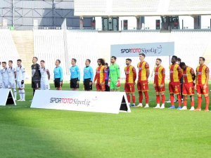 Spor Toto Süper Lig: Karagümrük: 0 - Yeni Malatyaspor: 0 (Maç Devam Ediyor)