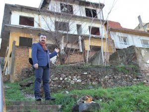 Ak Partili Başdaş: "İ̇nsanlar Konak’tan Kaçıyor"