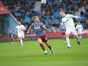 Spor Toto Süper Lig: Trabzonspor: 1 - Kasımpaşa: 0 (İ̇lk Yarı)
