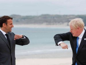 Johnson Ve Macron, Ukrayna-rusya Krizini Görüştü