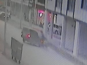 Otomobil İle Motosiklet Çarpıştı: 2 Yaralı