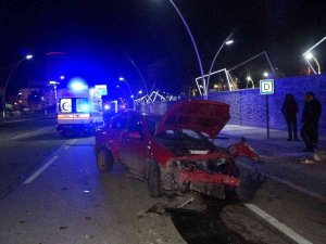 Uşak’ta Alkollü Sürücü Dehşeti: 1’i Ağır 2 Kişi Yaralandı